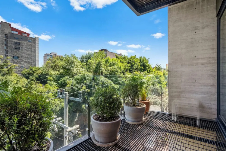 23-401 2BR with a Balcony Roma Norte