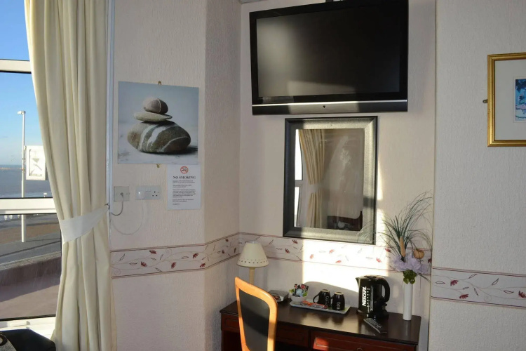 Rockcliffe Hotel