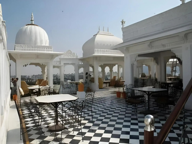 The Moti Mahal Hotel