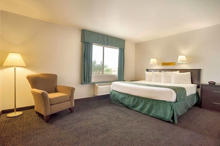 Quadruple Suite