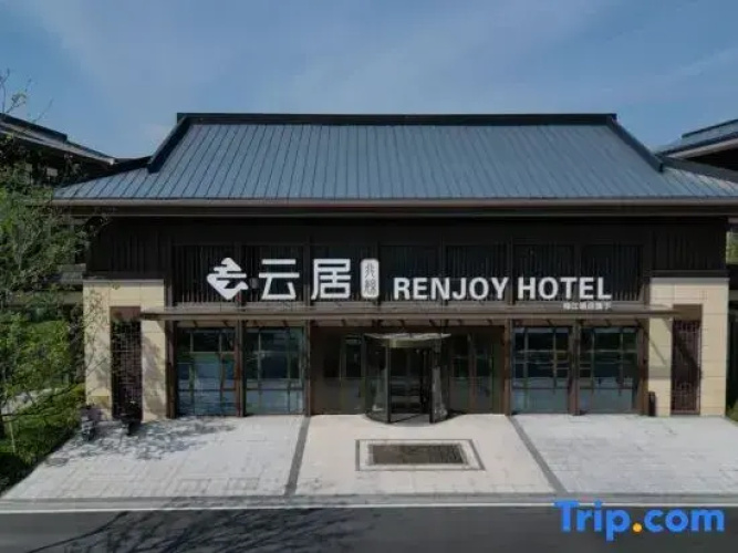 Renjoy Hotel