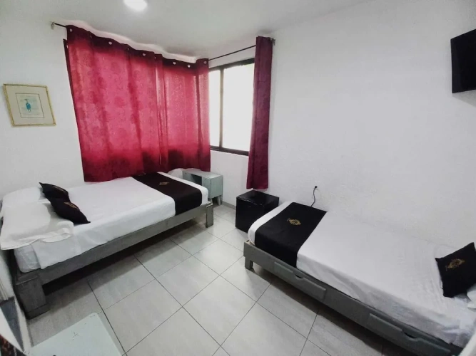 Comfort Quadruple Basement room