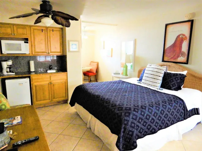 Coconut Grove Resort by Techtravel