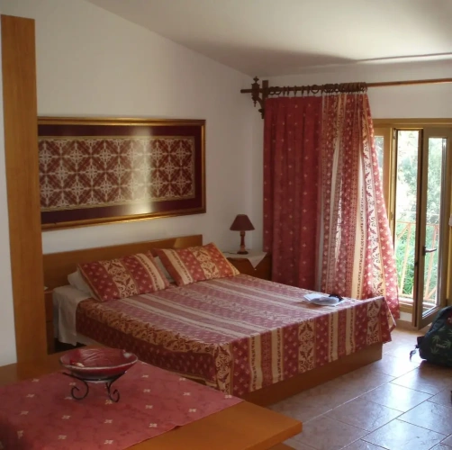 1 Bedroom Apartment with balcony