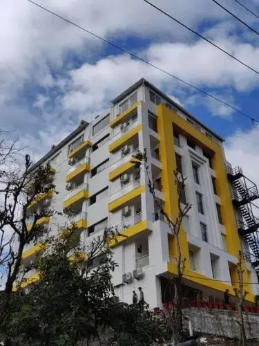 X Hotel by bloom - Rishikesh
