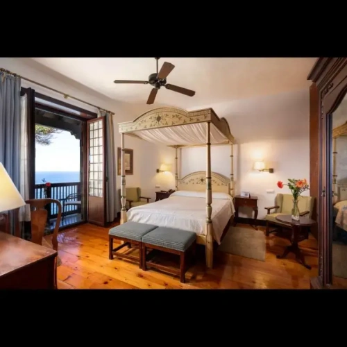 Standard Double room with balcony