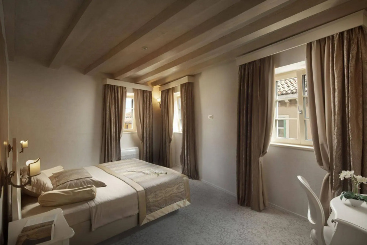 Heritage Hotel Life Palace