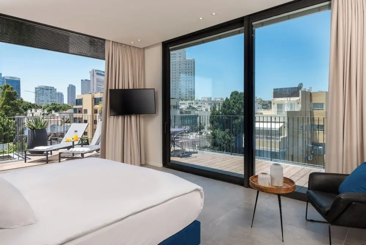 4 Bedrooms Superior Penthouse room with city view