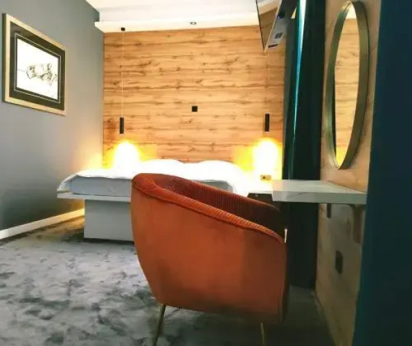 A8 b&b