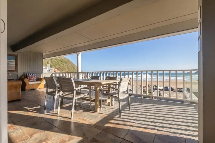 Dutton's Cove Guesthouse