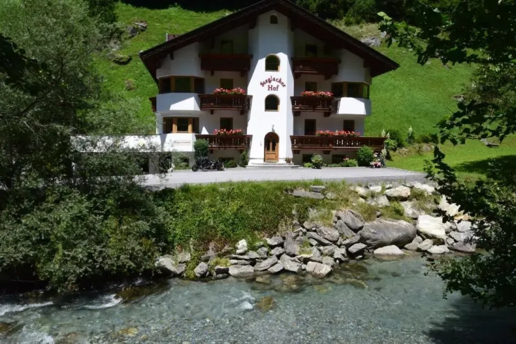 1 Bedroom Double Apartment with balcony