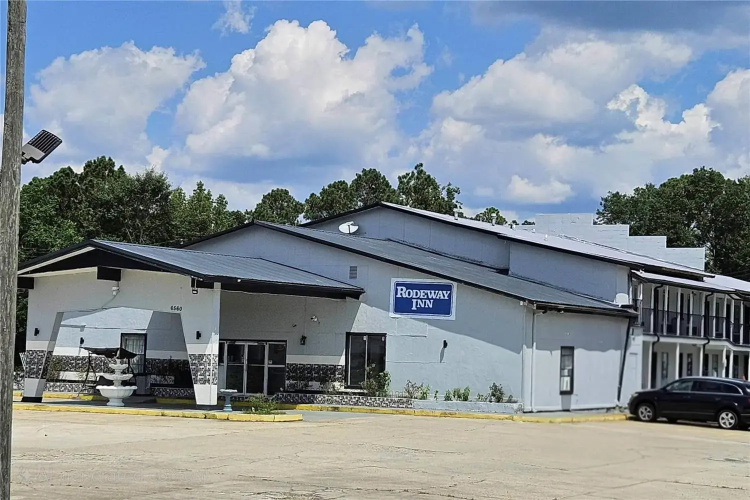 Rodeway Inn Hattiesburg North - Hattiesburg