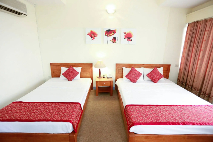 Magnolia Hotel