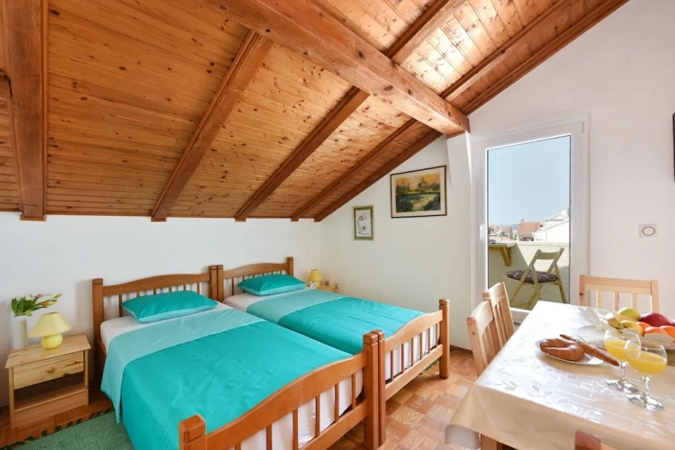 1 Bedroom Apartment with sea view