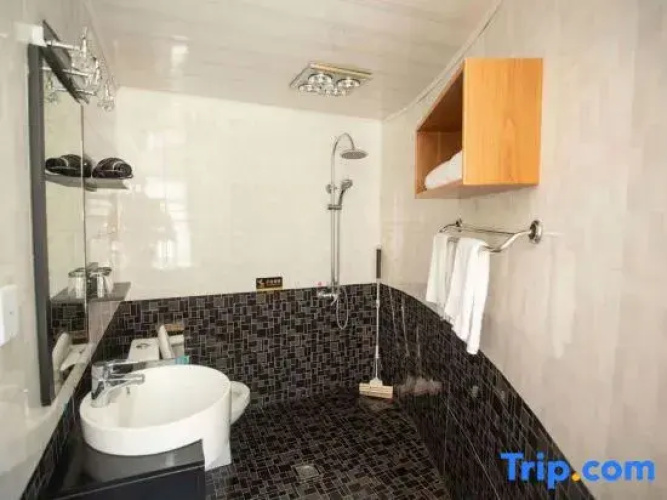 Anji Han resident accommodation