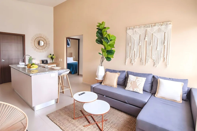 Upstay - Modern Jaco Beach Apartment with Pool