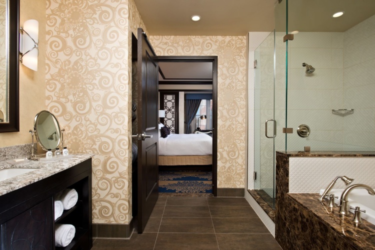 Saratoga Casino Hotel photo 10