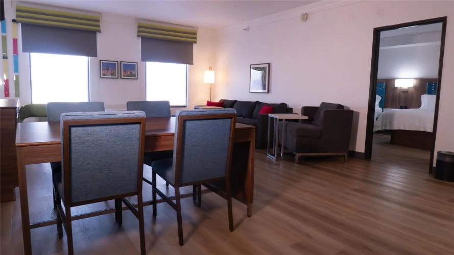 Deluxe Quadruple Suite