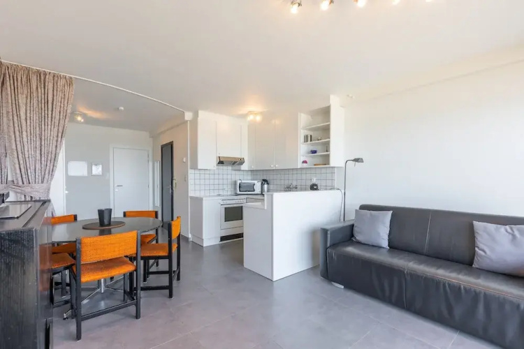 Charming Studio on the Seafront With sea View