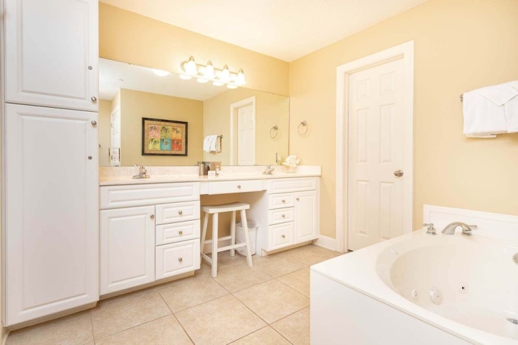 3 Bedrooms Standard room
