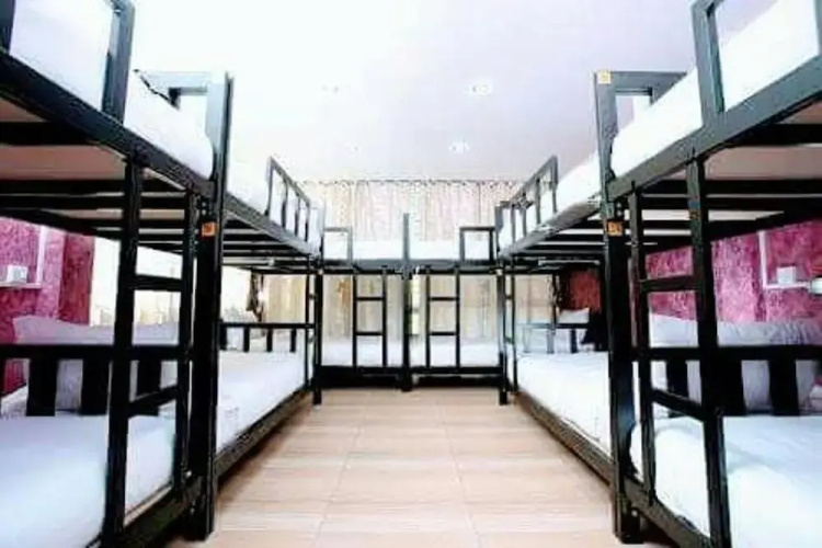 Sake Beach Hostel