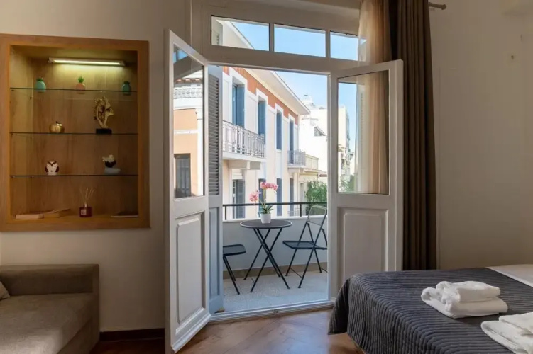 1900's Athens Residence