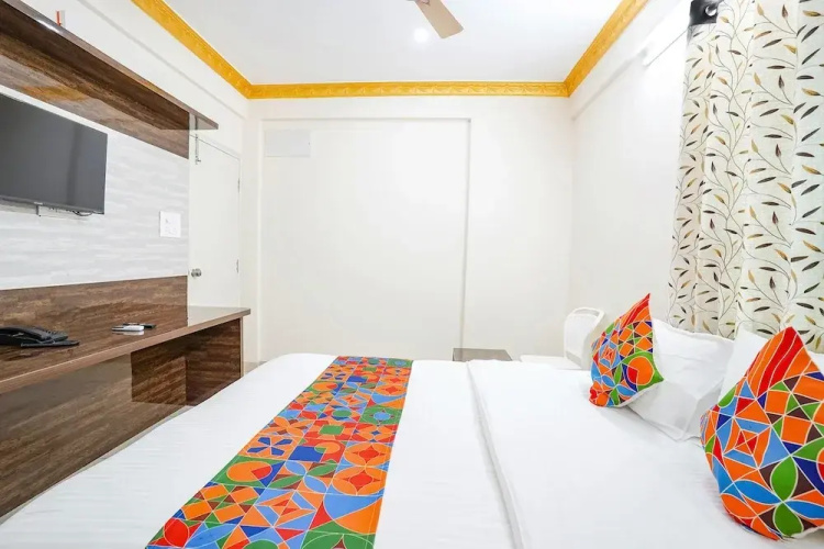 Fabhotel Snv Inn