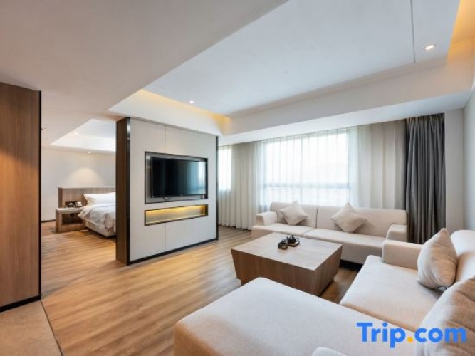 Premier Suite