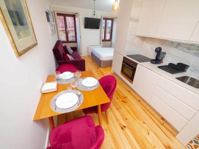 1 Bedroom Apartment