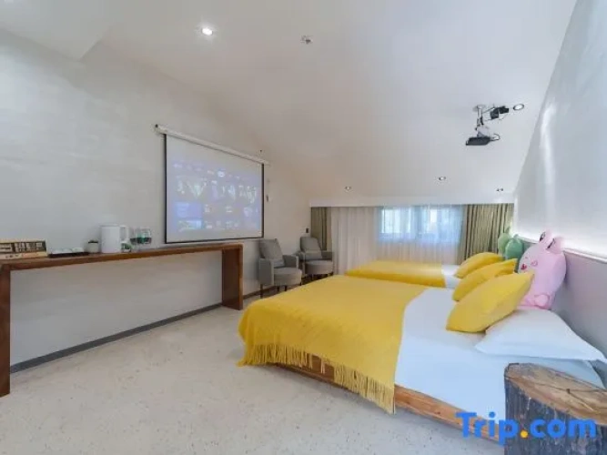 Standard Family room