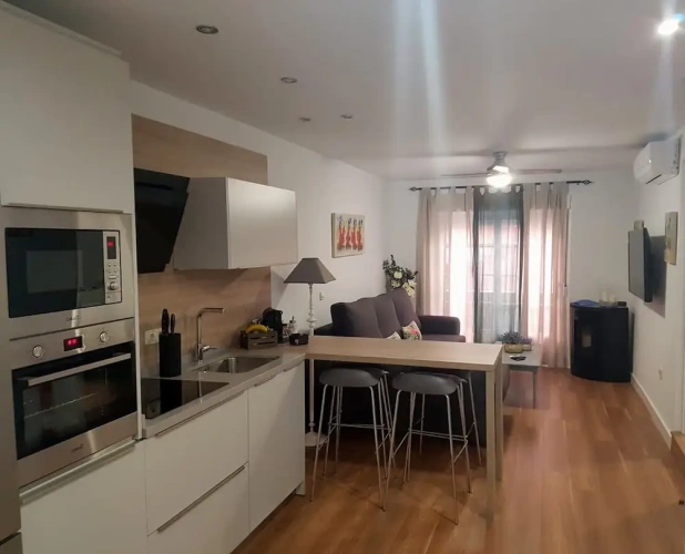 2 Bedrooms Apartment with pool view