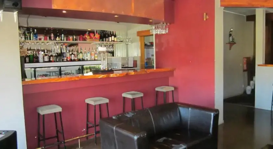 Counties Inn