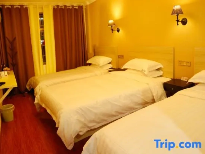Deluxe Triple room