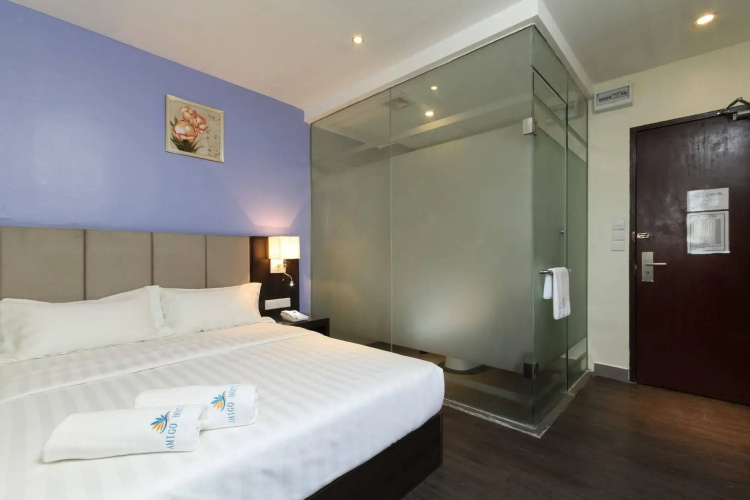 Amigo Hotel