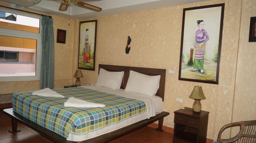 Deluxe Double room with view