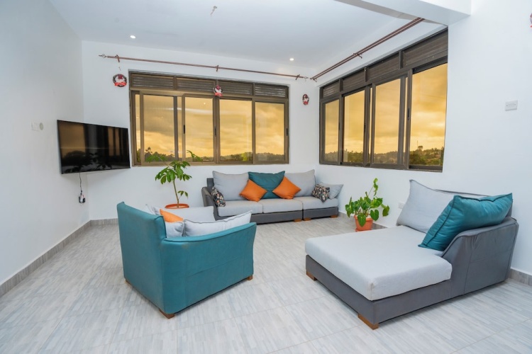 2 Bedrooms Comfort Apartment with balcony