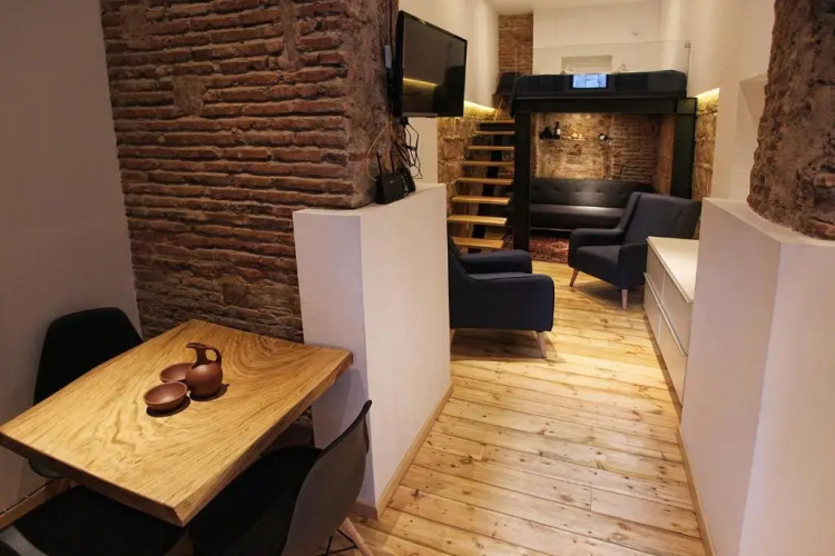 Ethno House TG