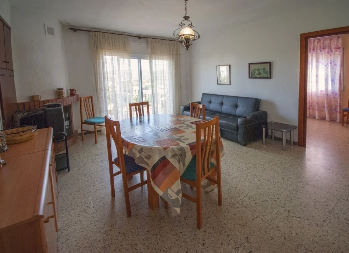 3 Bedrooms Villa