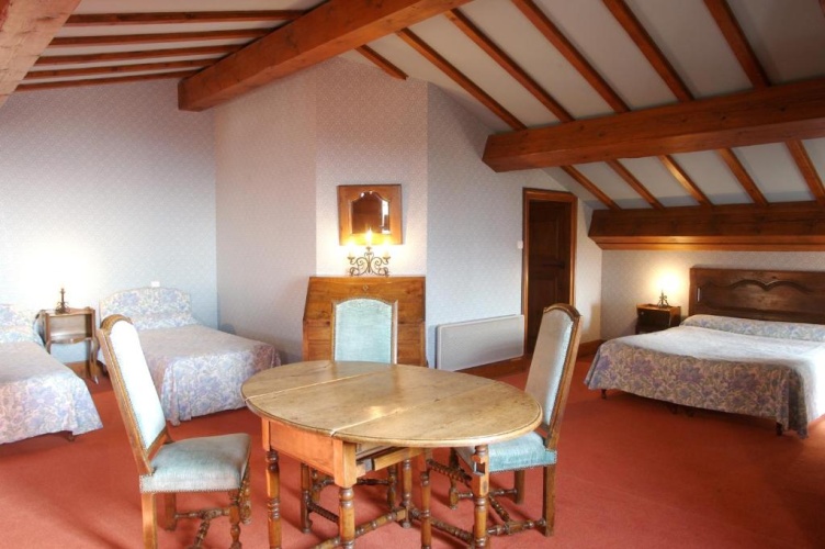 Superior Triple room