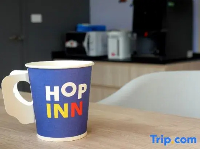 HOP INN Tak