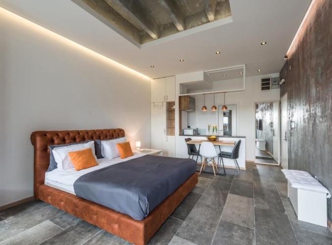 1 Bedroom Apartment