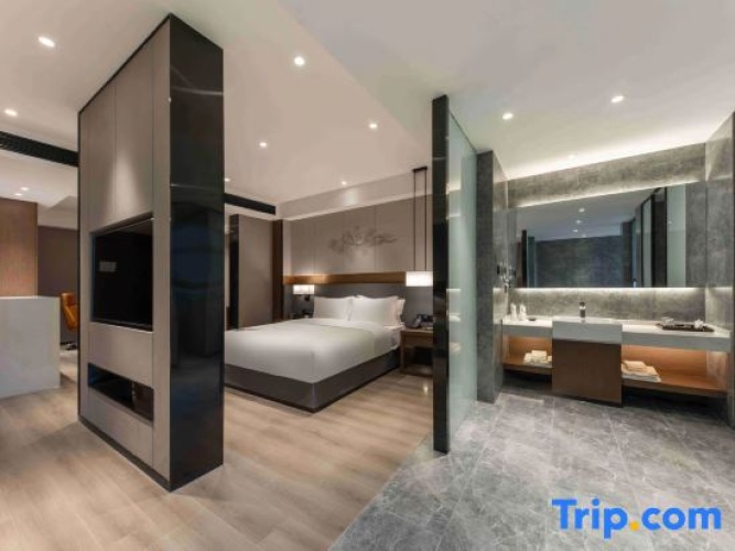 1 Bedroom Double Suite