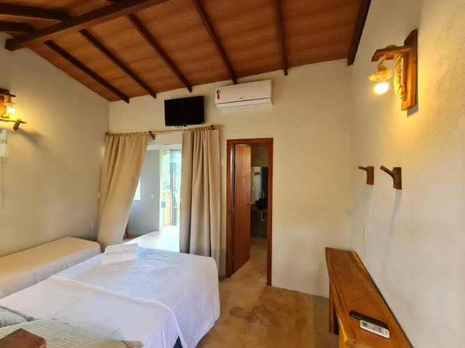 Standard Triple room with sea view