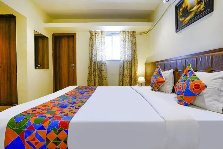 Fabhotel Prime Hangout