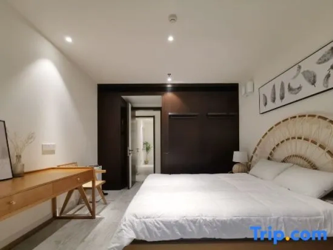 2 Bedrooms Standard room with view