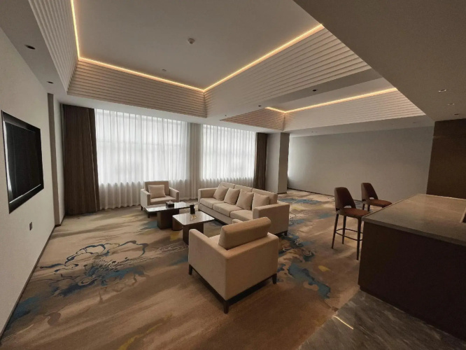 Ding Zhou International Hotel