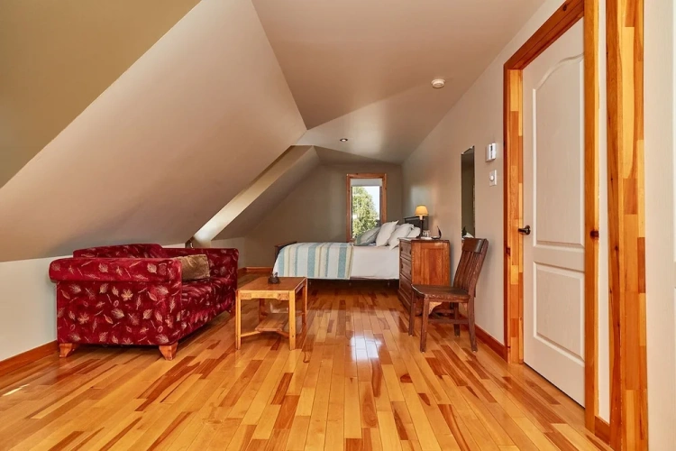 Quadruple Suite