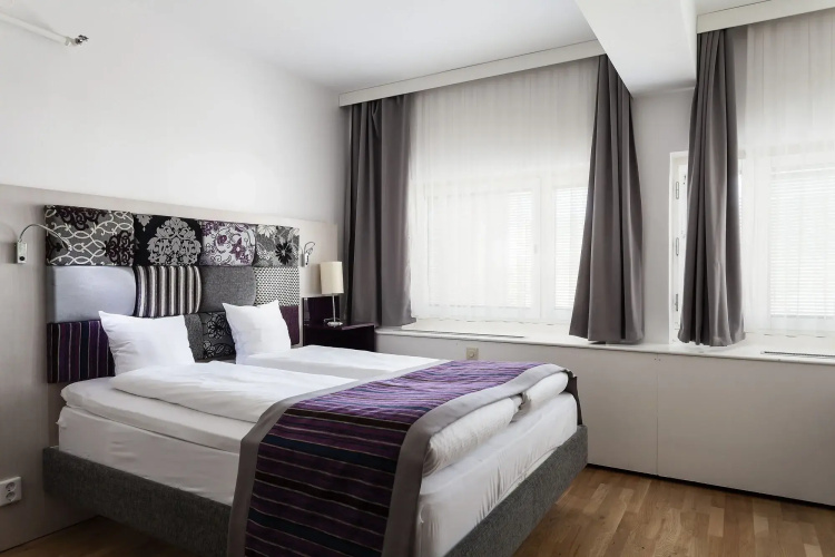 Solna Park & Hotel