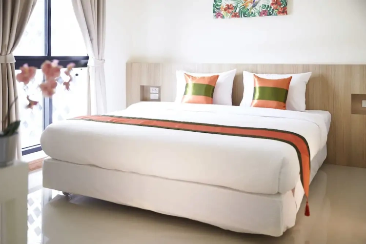 1 Bedroom Suite with balcony