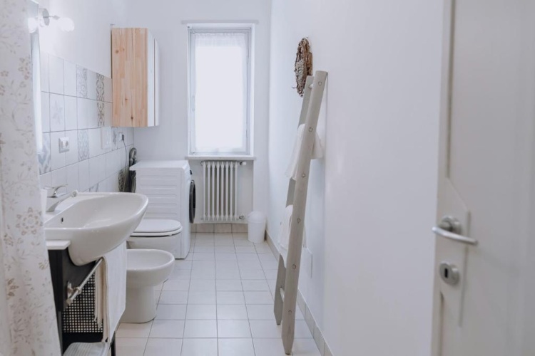 2 Bedrooms Cottage